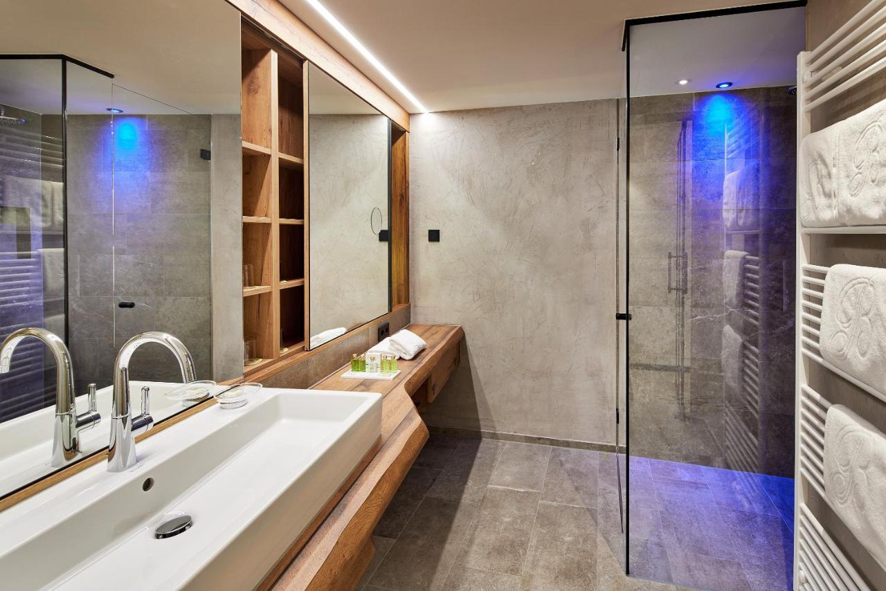 Hotel Berghof Crystal Spa & Sports تكس المظهر الخارجي الصورة