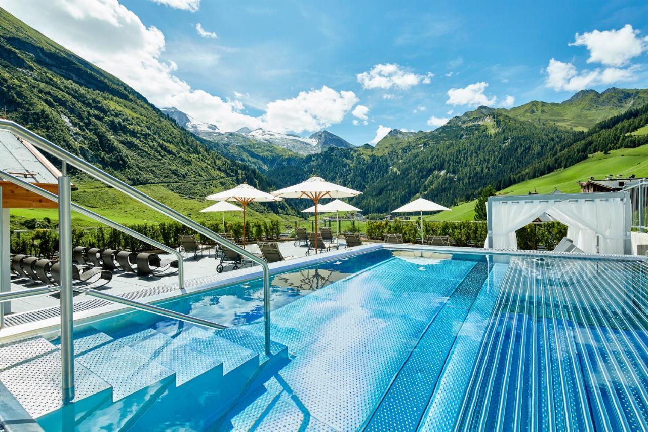 Hotel Berghof Crystal Spa & Sports تكس المظهر الخارجي الصورة
