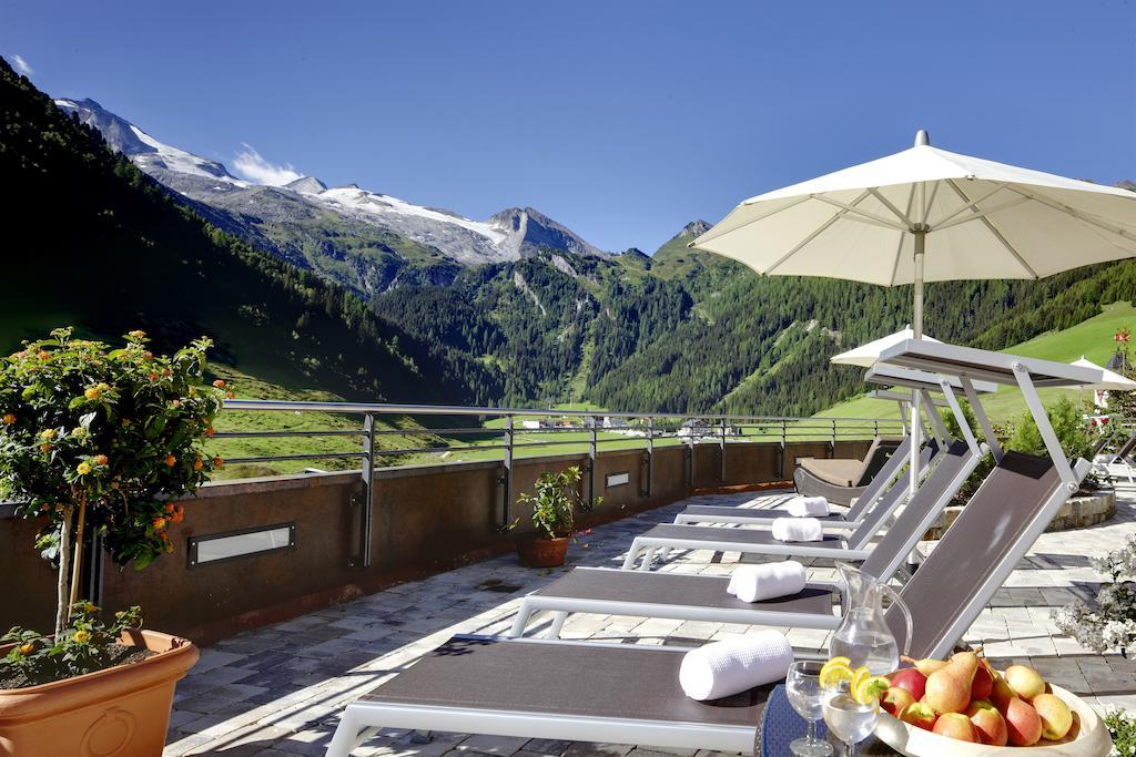 Hotel Berghof Crystal Spa & Sports تكس المظهر الخارجي الصورة