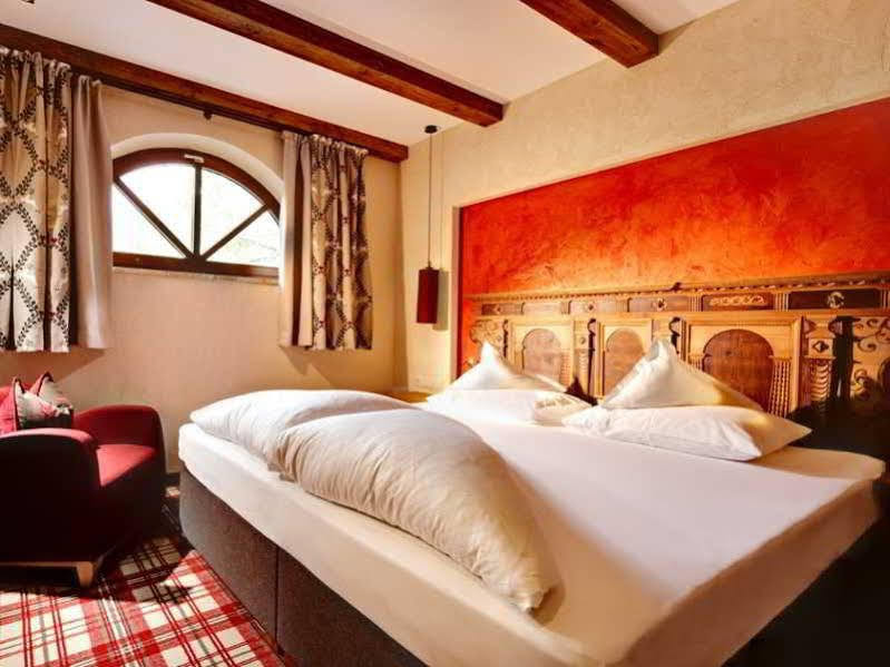 Hotel Berghof Crystal Spa & Sports تكس المظهر الخارجي الصورة