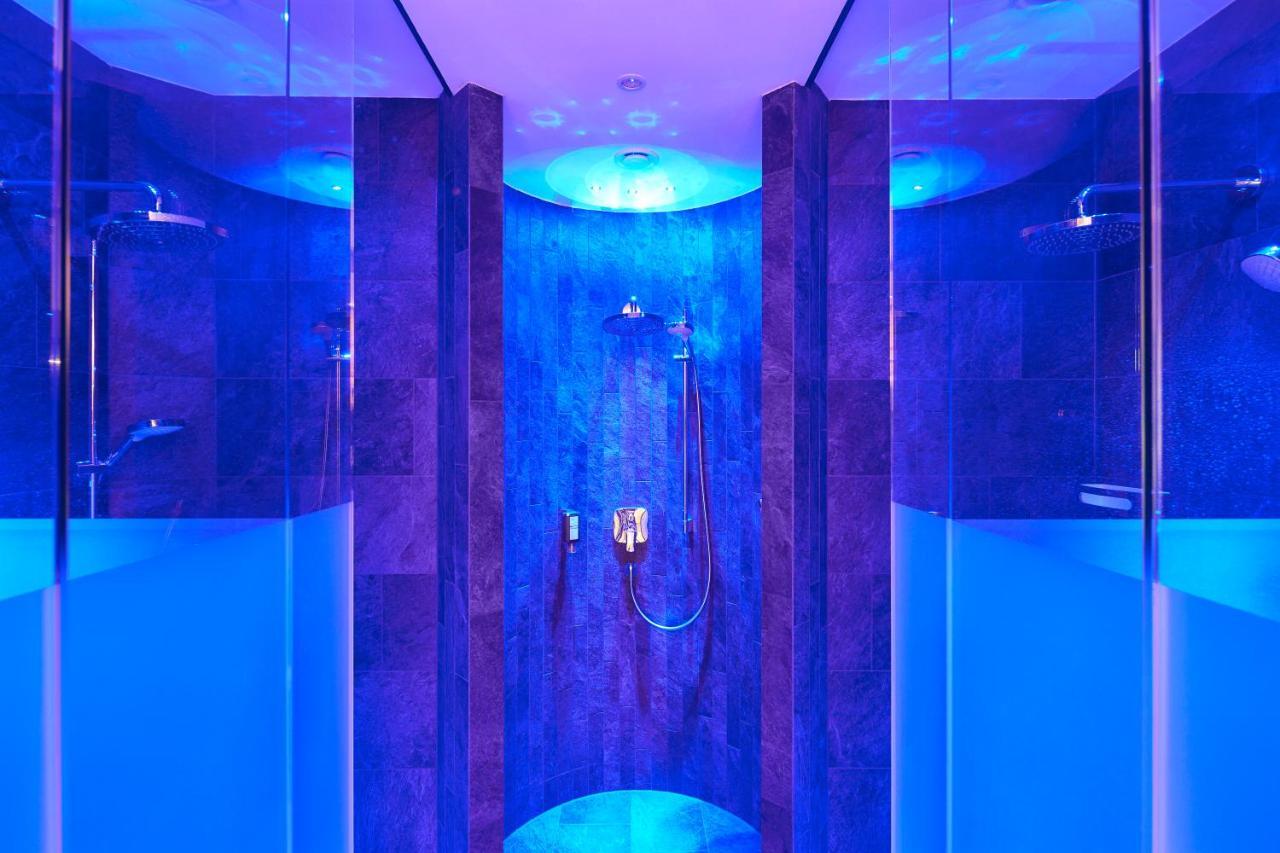 Hotel Berghof Crystal Spa & Sports تكس المظهر الخارجي الصورة